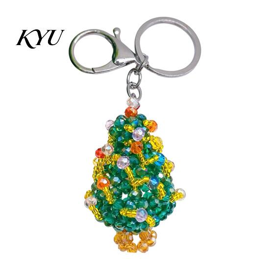 Christmas Beaded Keychain Handmade Keychain, Xmas Tree Wreath Gift Box Bell Decorative Key Ring Santa Keyring, Backpack Hanging Decor for Party Favors