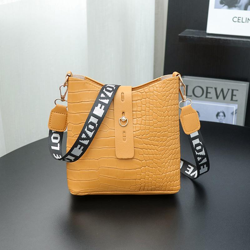Crocodile Pattern Bucket Bag 2023 - Women's Large Capacity Crossbody Shoulder Bag