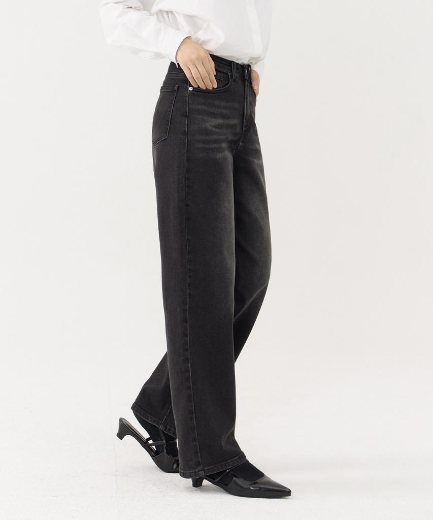 Akeusi Motion Balloon Fit Wide Stretch Denim Pants Unisex (Black)