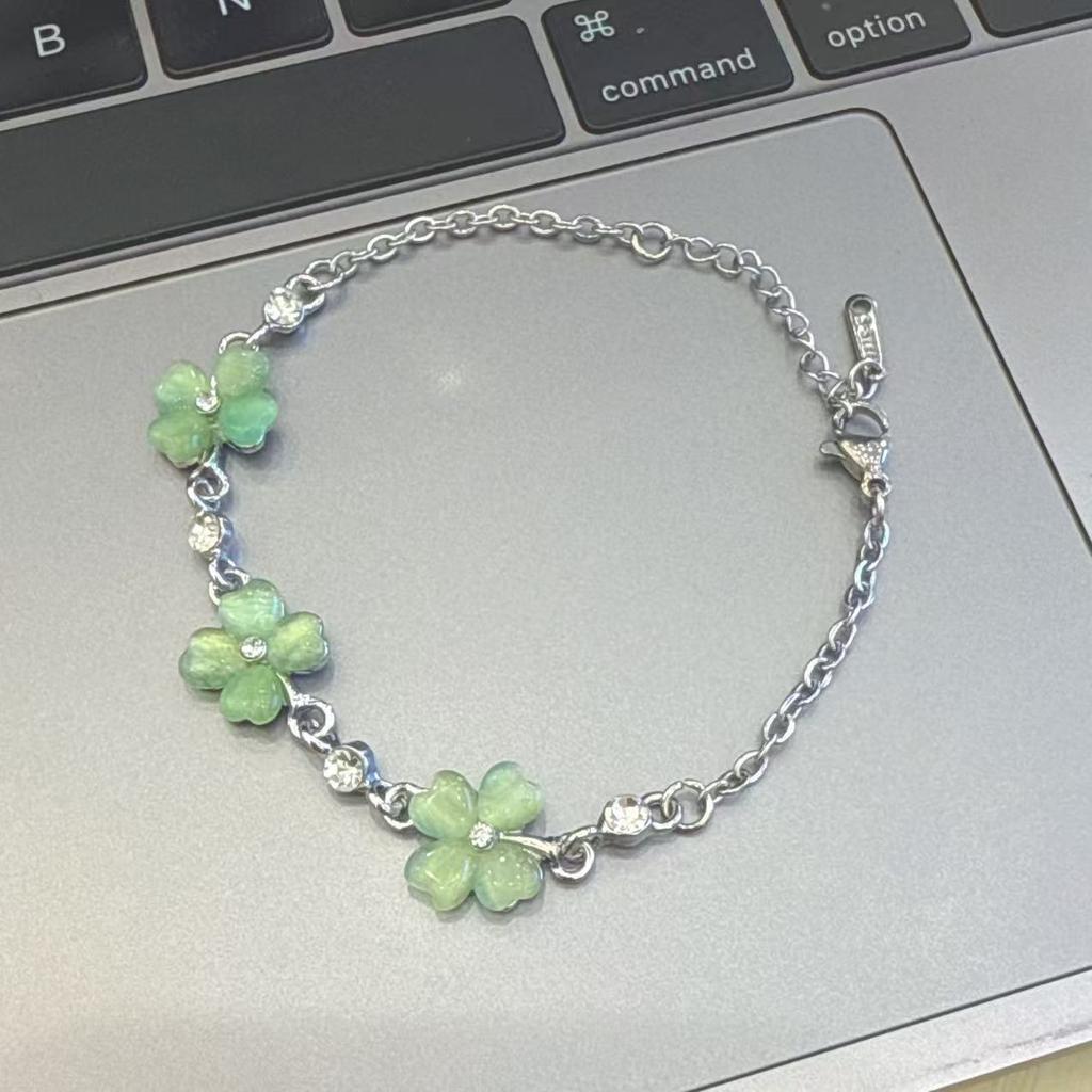 Opal Four-leaf Clover Lucky Bracelet