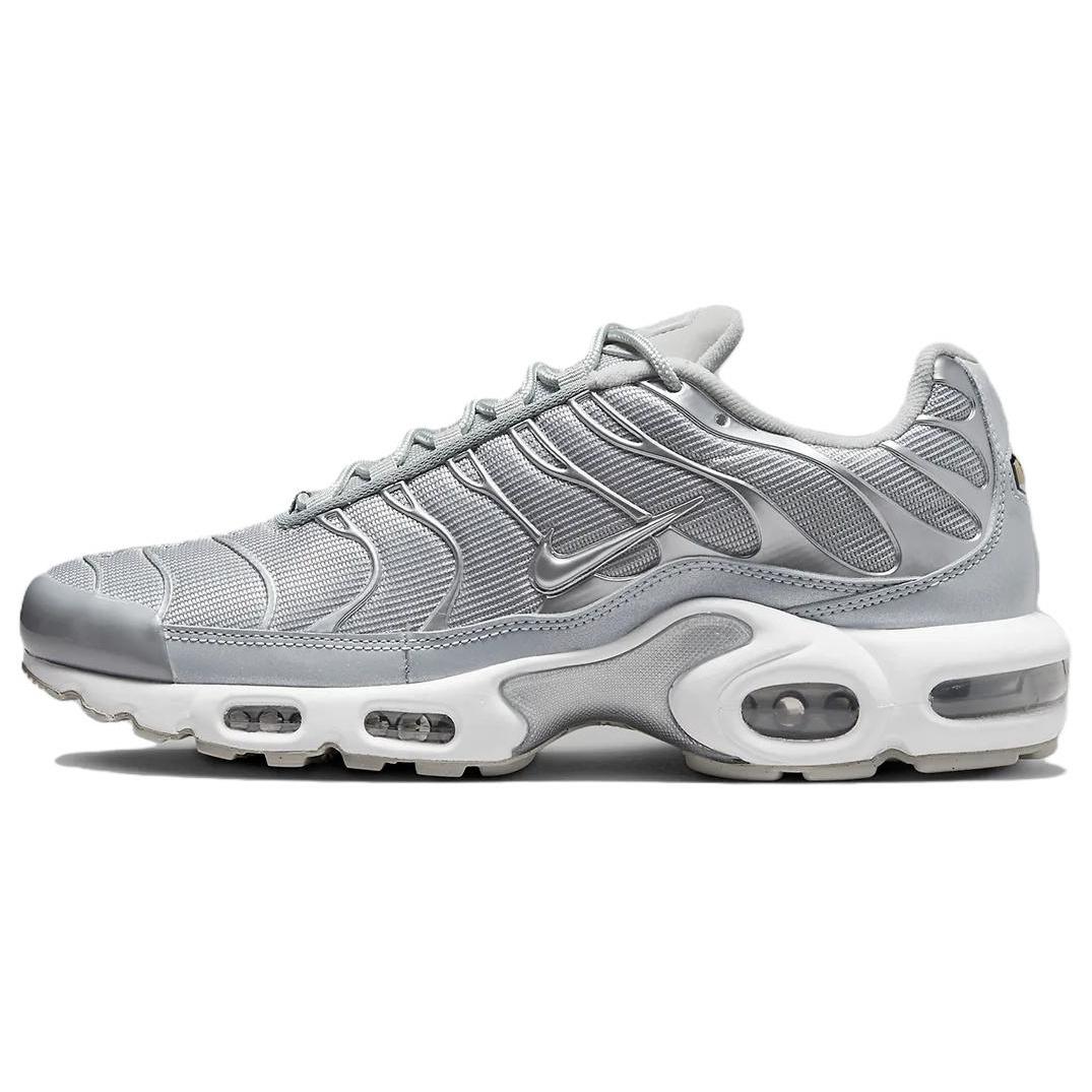 Nike Air Max Plus  Metallic Silver  Men s FJ1012-095 EU 41