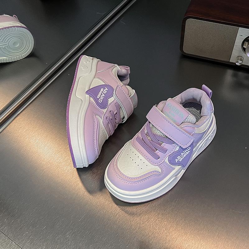 Girls' 2025 Spring/Autumn Soft-Soled Leather Sneakers for Young and Older Kids - Casual Board Style.