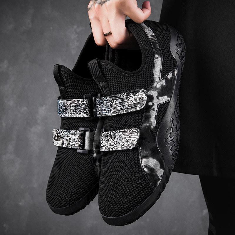 Hook Loop Barefoot Yoga Shoes Slip On Weight Lifting Shoes Men and Women Indoor Comprehensive Fitness Strength Training Shoes