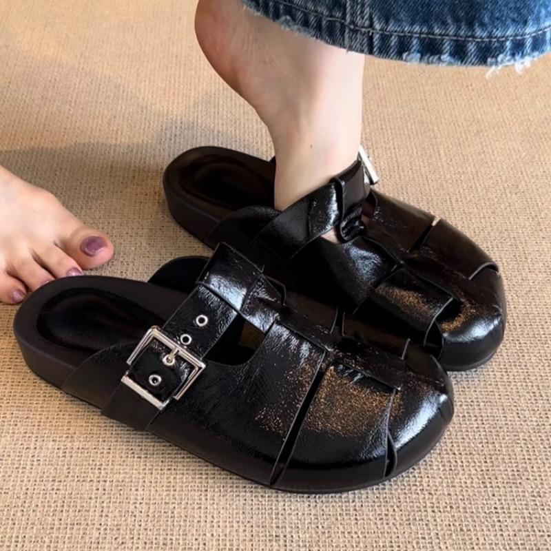 2025 new summer retro hollow woven bag head half slippers fashionable versatile not tired feet thick-soled Roman sandals