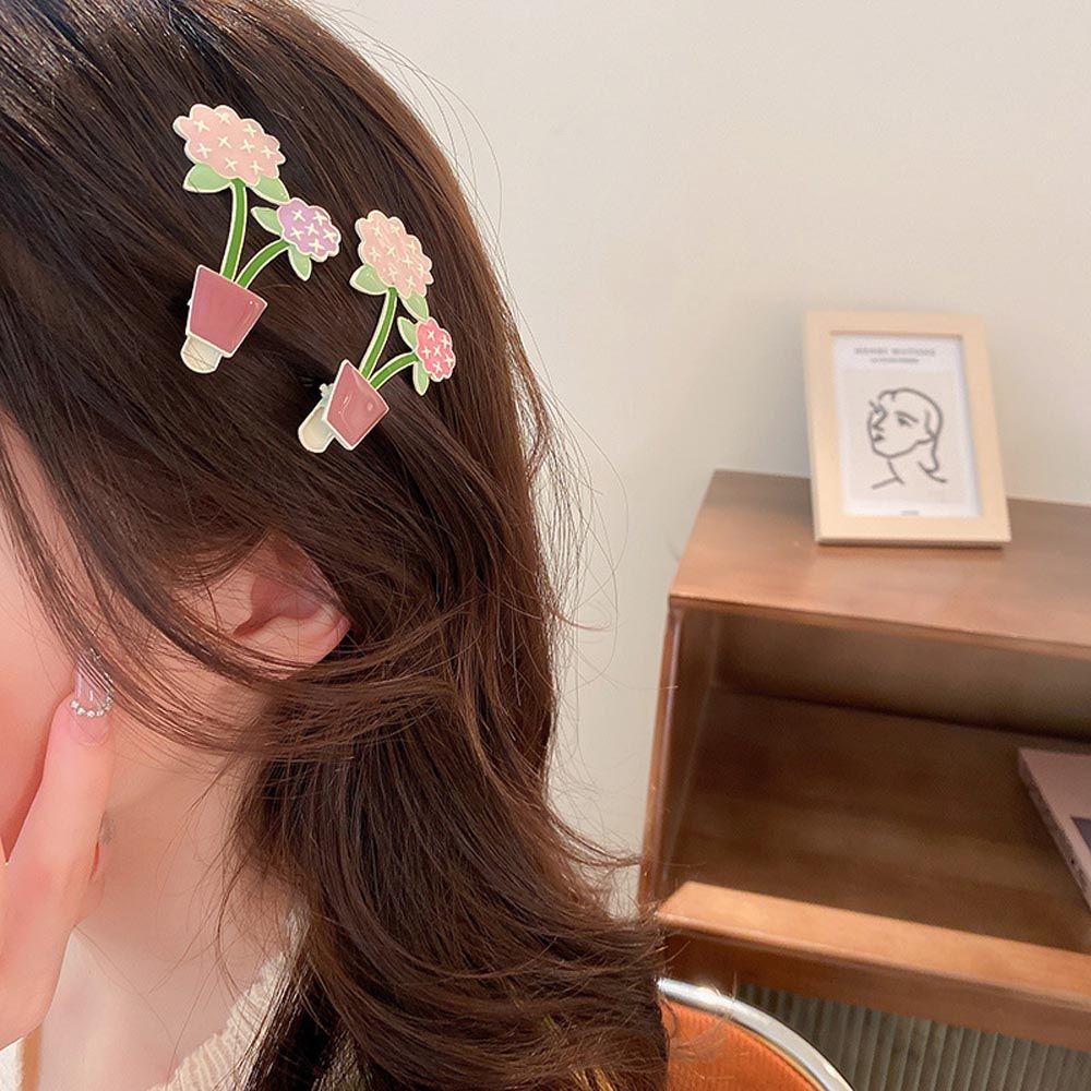 

Vintage Temperament Flower Pearl Tulip Korean Hairpins Women Barrettes Hair Clips Duckbill Clips