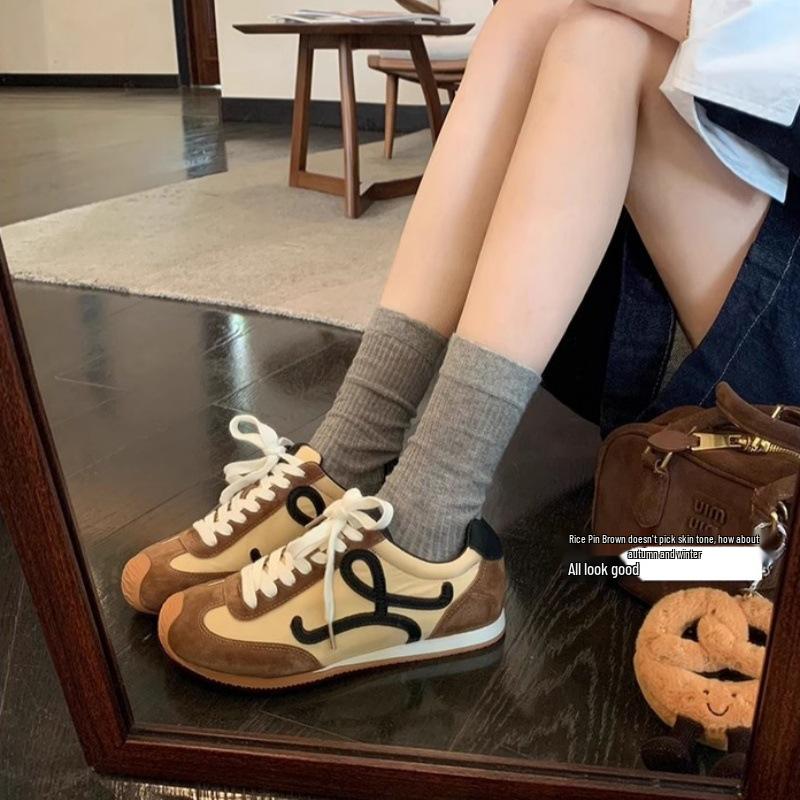 Women's 2025 Inner Height Boosting German Training Shoes - Cute Head Tilt Korean Style Lace-up Casual Genuine Leather Forrest Gump Sneakers