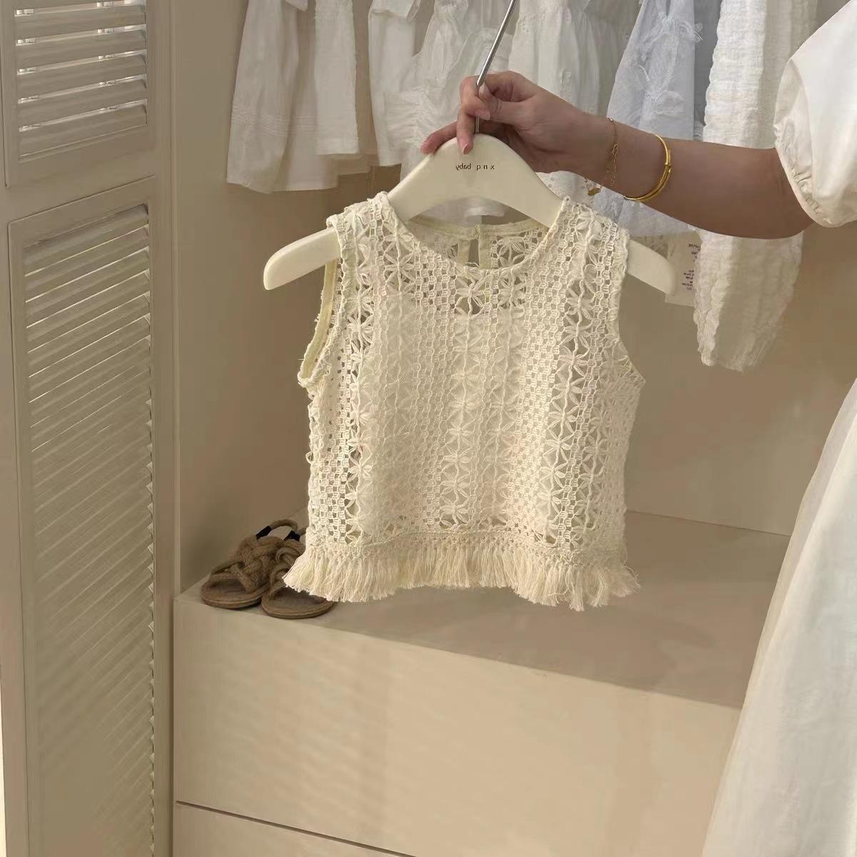 

Летний комплект из двух предметов для девочек 2024 года в корейском стиле: жилет и джинсы 90 cm