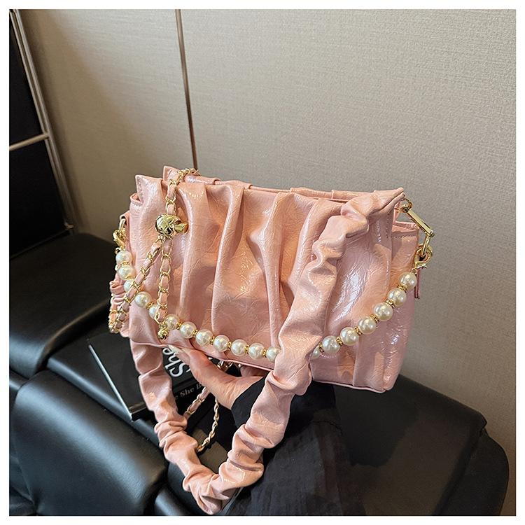 Spring and Summer 2025 New Pleated Pearl Chain Bag Bag Women's Fashion Underarm Bag Casual Women's Bag Cloud Bag