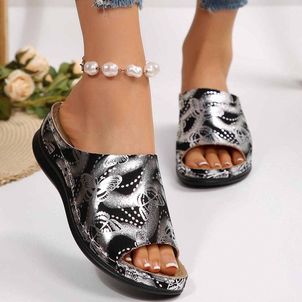 Large size 22 summer new butterfly fish mouth sandals hollow slope heel European and American cool slippers