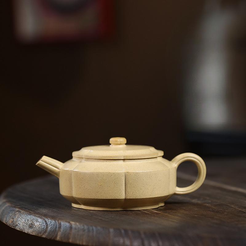 

200ml Creative Yixing Purple Clay Teapots Handmade Pot Raw Ore Motoyama Green Mud Kettle With Strainer Zisha Tea Set Teaware