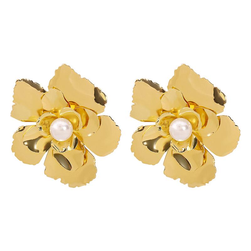 

Draweye Flowers Earrings For Women Vintage Hyperbole American Style Jewelry Pearls Elegant Simple Pendientes Mujer as the picture