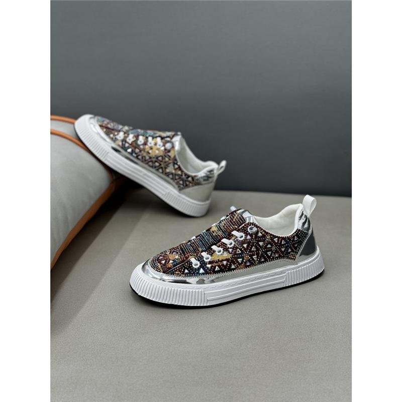 New comfortable shoes, sports shoes, comfortable breathable shoes bm