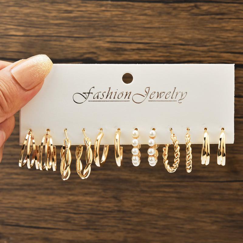 Chic Cross-Border Fashion Earrings for Women: Elegant and Versatile Ear Drops with a Bold, High-End Look