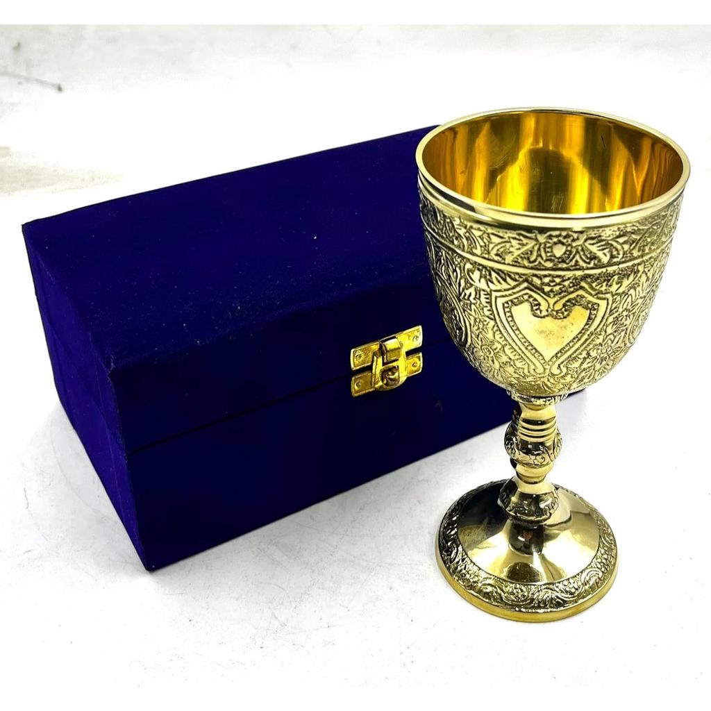 Messingbecher mit geprägtem Design, Premium-Becher Champagnerflöten Coupes Weinglas, Trinkbecher für Wasser mit Samtbox