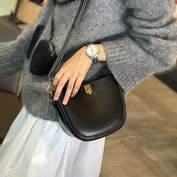 Women's Genuine Leather Crossbody Saddle Bag - 2024 Spring/Summer Trend, Advanced Texture, Popular Small Underarm Design