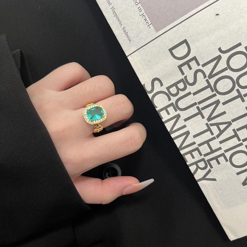 Elegant Mint Green Tourmaline & Diamond Women s Ring - European & American Style Adjustable Opening