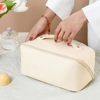 Large-Capacity Travel Cosmetic Bag Leather Makeup Bag Waterproof Portable Cosmetic Bag Toiletry Bag for Skincare Cosmetics Toiletries