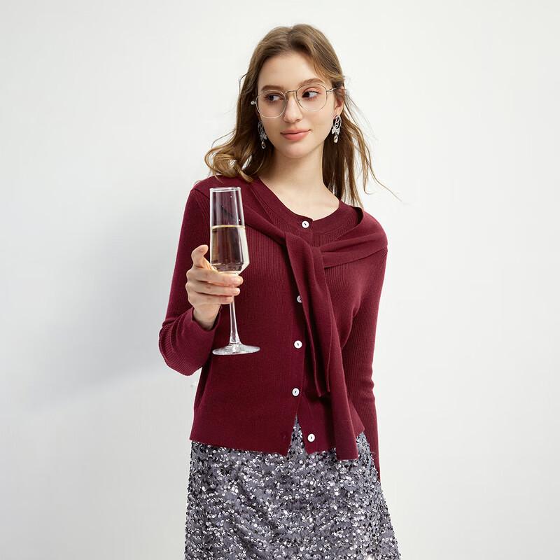 Women's V-Neck Knit Cardigan