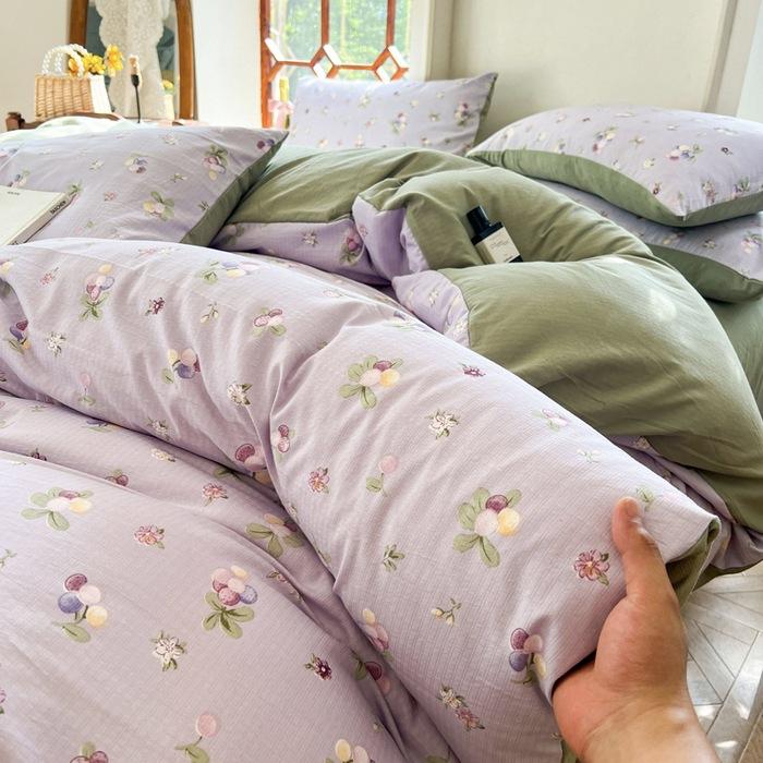Retro Pastoral Bed Sheet Four-piece Set, Four-season Washed Cotton Small Floral Quilt Cover