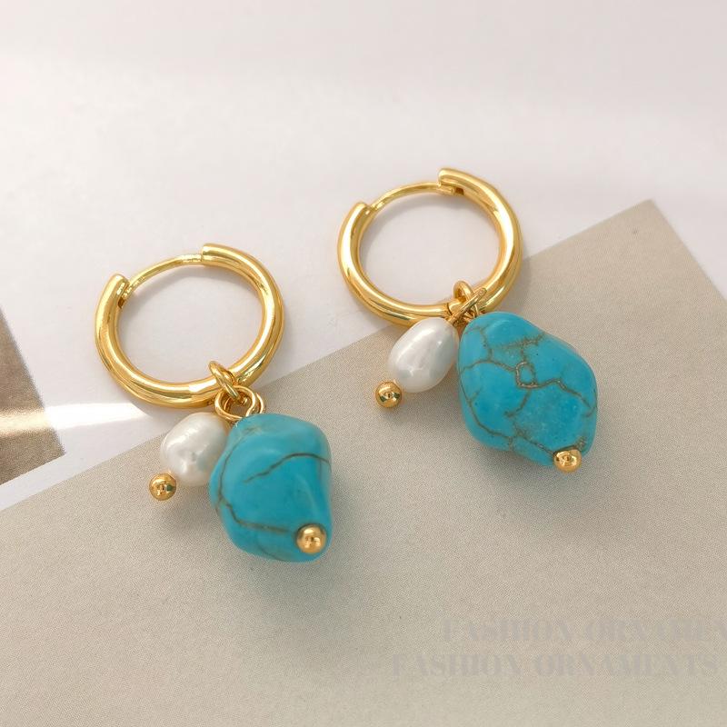 High-End Irregular Blue Turquoise and Cultured Pearl Ear Cuffs - Fashionable Temperament Jewelry