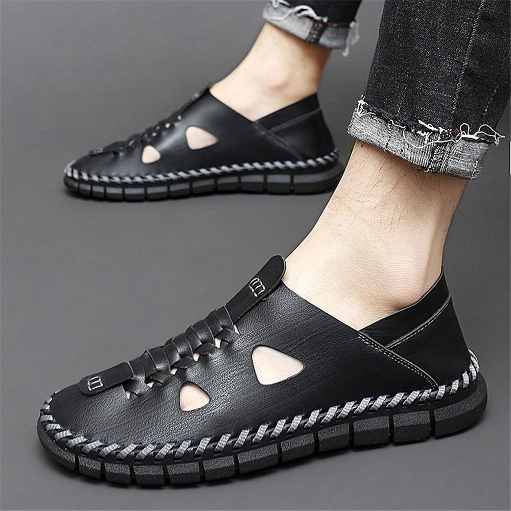 Durable Men's Sandals: Fashionable, Airy, Non-Slip for All Day Comfort