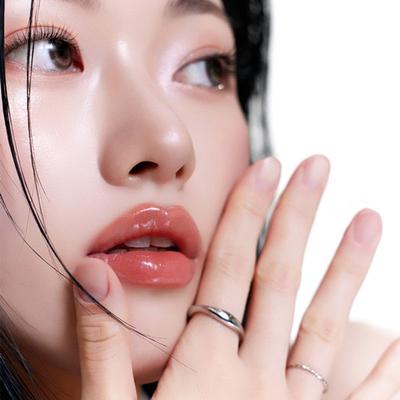 Make-up na rty – Lesky na rty