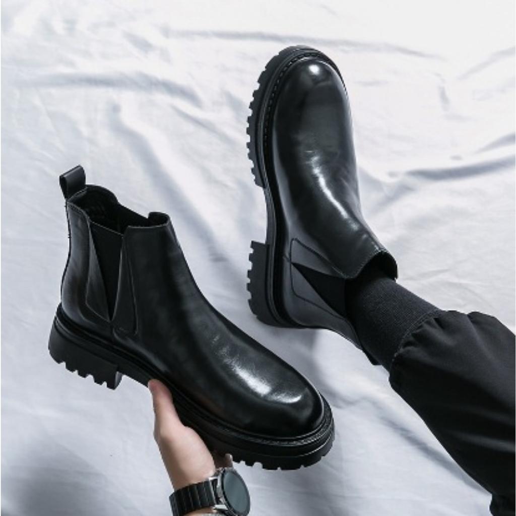 Casual Fashion Thick-soled Martin Boots Men's Korean Version of British Style High-top Foot Cover To Increase the Height of Short Boots Men