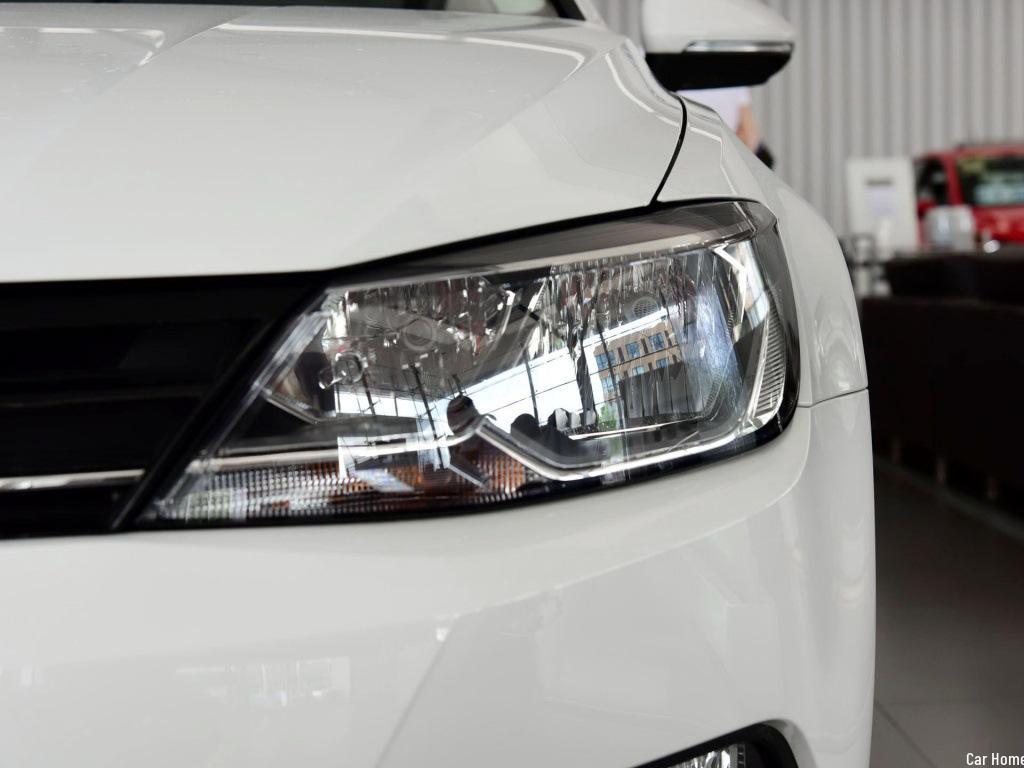 

Volkswagen Lamando 13-15 Базовая комплектация Галогенная фара в сборе Premium, Driver Side (Left)