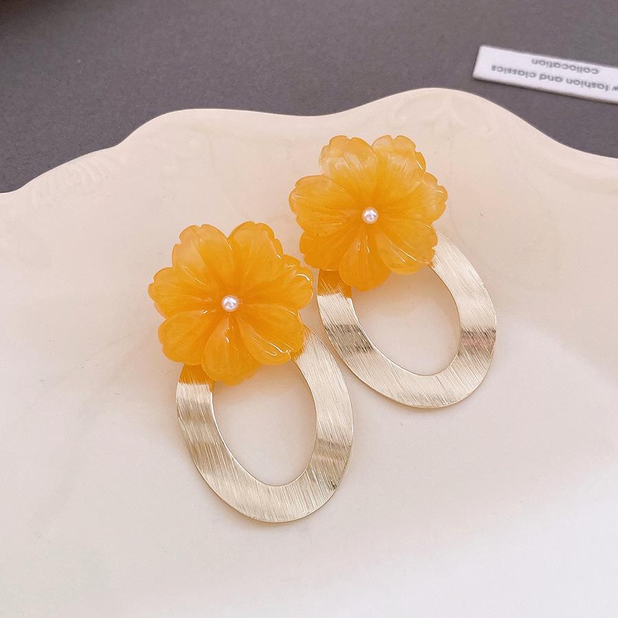Resin Flower Round Pendant Earrings Minimalist Elegant Jewelry