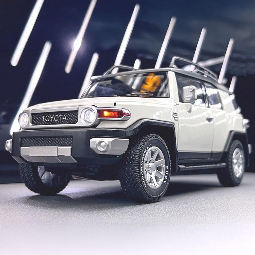 MyCar Lega Diecast 1:24 Toyota FJ Cruiser Modello Auto Statuetta Decorazione - Bianco