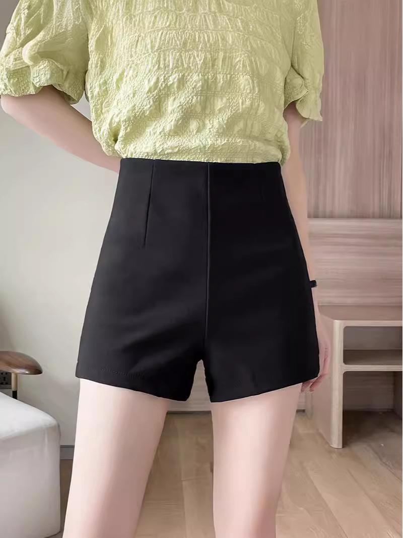 

Женские летние шорты с высокой посадкой черного цвета 2024 - Стройнящие, стильные и одобренные горячими девушками 5XL чёрный