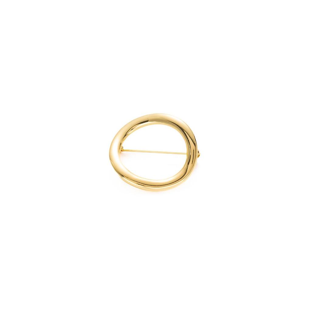 Geometric Circle Hollow Brooch: Elegant European-American Ring-Shape Metal Accessory for Women