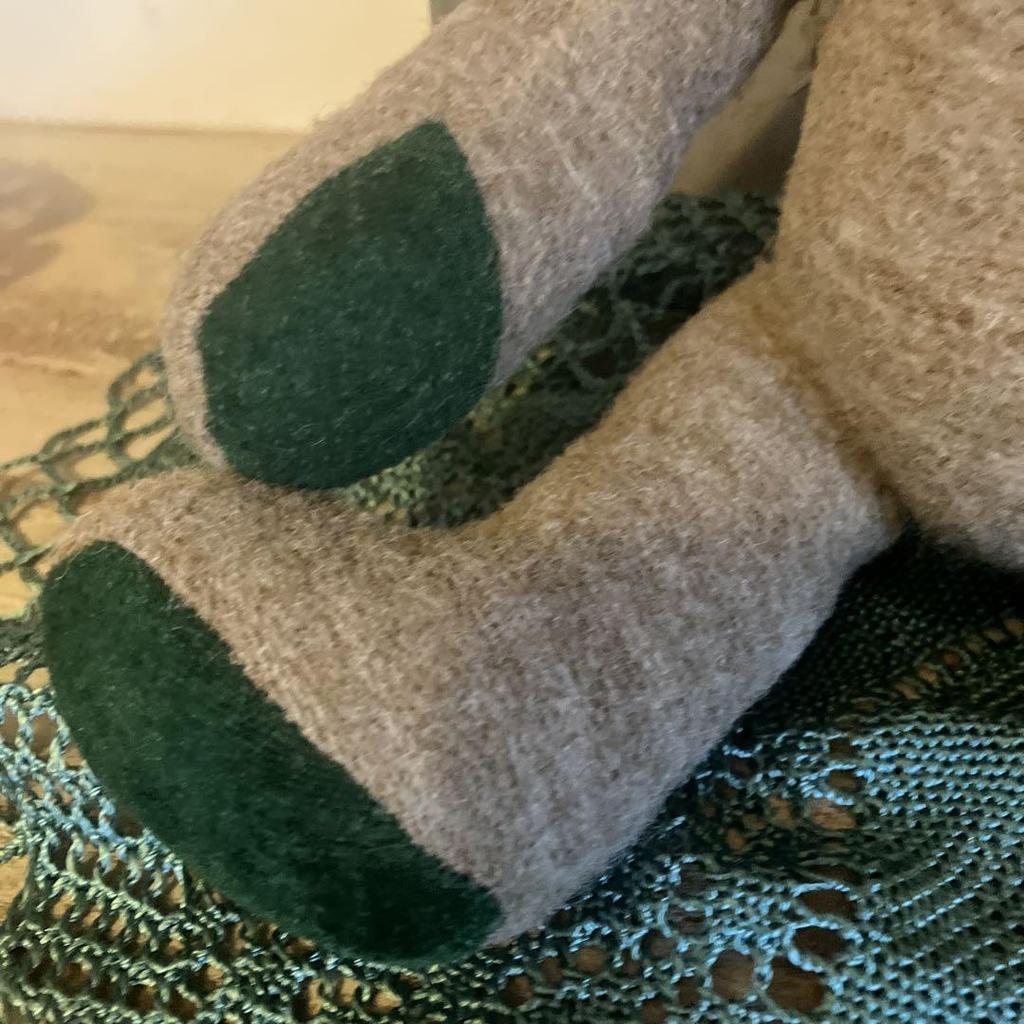 [USED] Manhattan Toy Teddy Bear, Sitting Type (Has a bottom weight so it can sit anywhere) Seat height: 20cm