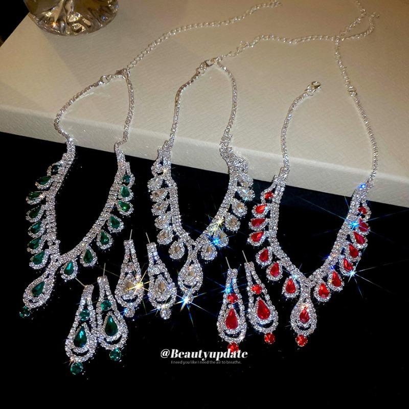 Diamond-encrusted Water Drop Fringed Stud Earrings Necklace, Court Style Light Luxury, High-end Jewelry Set, Design Sense, Niche Jewelry Women