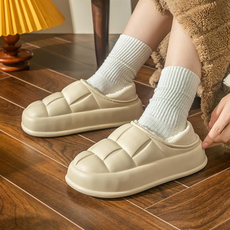 Winter Home Cotton Shoes Women'S Thickened, Anti Slip, Waterproof, Snow Proof, Warm External Wear Cotton Slippers For Men