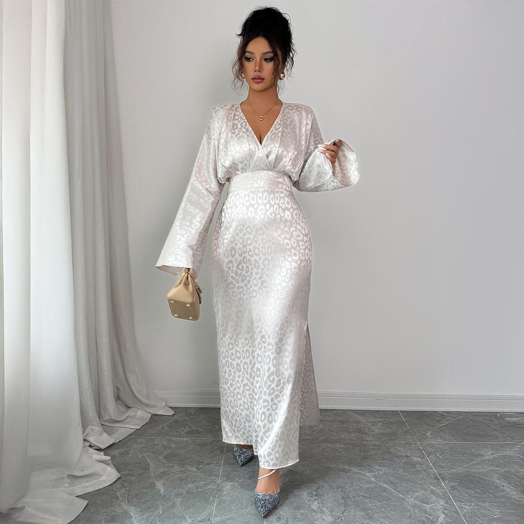 Cross-border, European and American temperament elegant long-sleeved deep V-long skirt dress women's clothing  autumn and winter  independent station