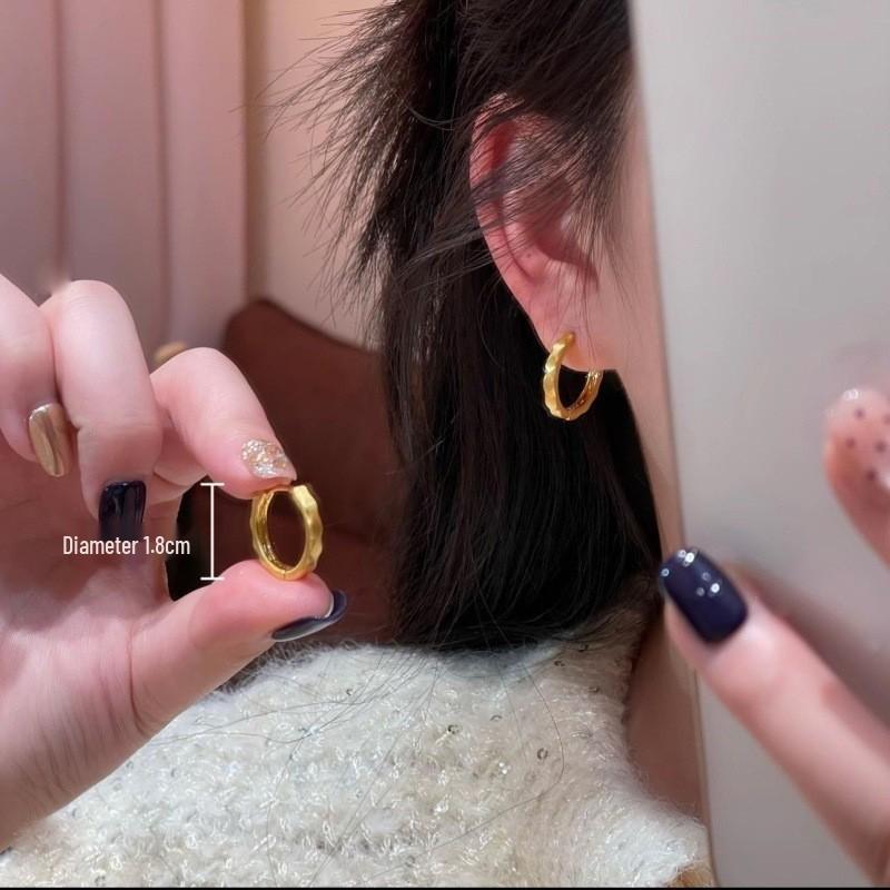 French Gold Irregular Round Ear Cuff - High-End, Stylish, and Cool Earrings for Women