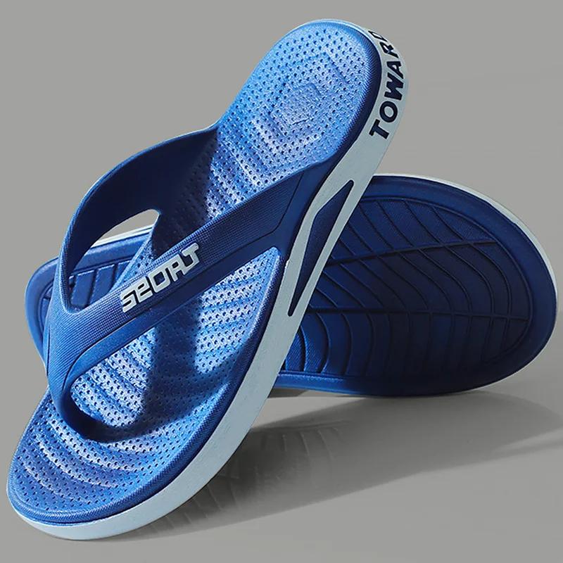 Sommer Herren Hausschuhe rutschfeste Outdoor Strandschuhe Herren Flip Flops Sandalen PVC Material Bequeme weiche Hausschuhe Hausschuhe