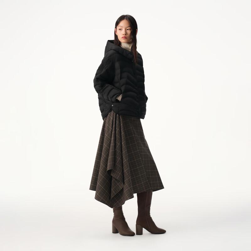 Broadcast Women's Short Hooded Down Jacket