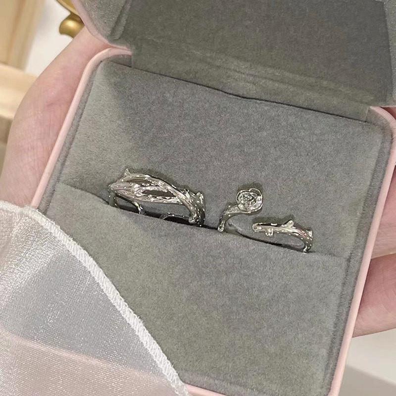 Exquisite Korean Ddp S925 Silver Thorn And Rose Couple Ring With Elegant Design