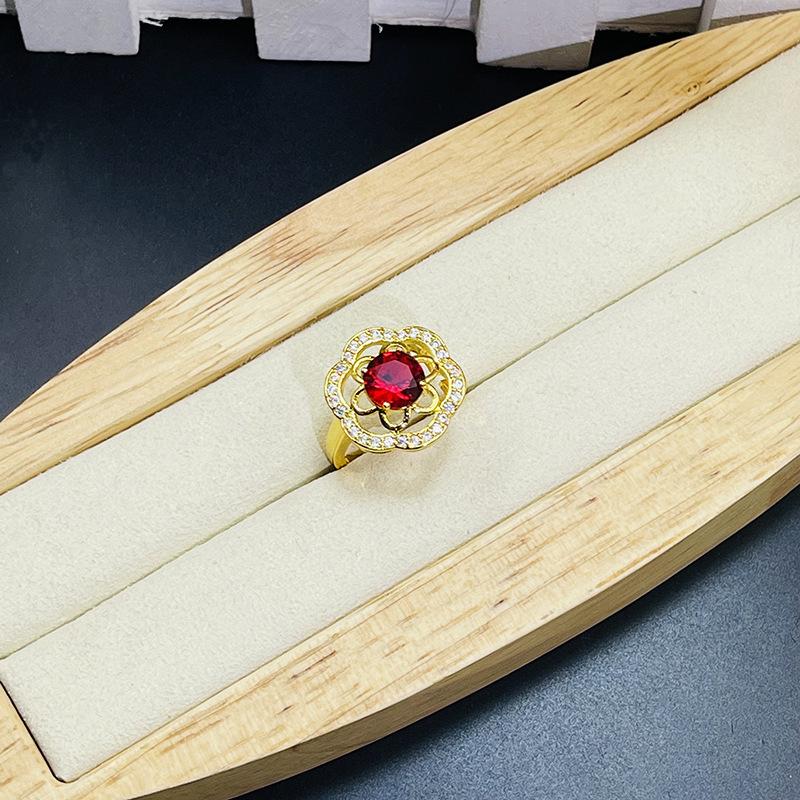 Позолоченный цветочный комплект с красными ювелирными камнями, ожерелье из электрик-золота, комплект украшений из серег, комплект из ожерелья и серег.