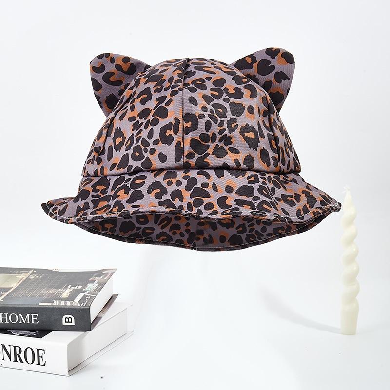 Spring and autumn sun hat sports leisure female leopard print basin hat sunscreen Internet celebrity bucket hat retro outdoor