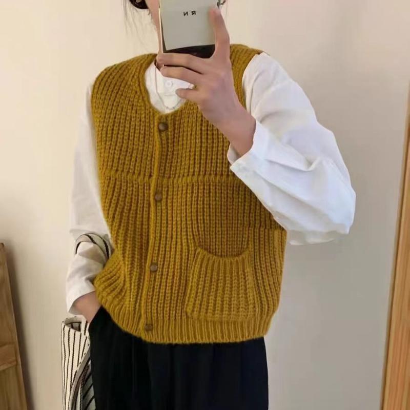 Autumn Retro Solid Knitted Sweater Vest Coat Women Winter Fashion Sleeveless Casual Cardigan Sweaters Woman Elegant Office Lady Knitwear Vests 24820