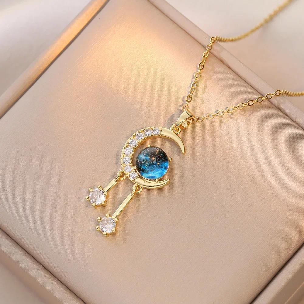 Planet Saturn Titanium Steel Chain Necklace Women's Light Luxury Transparent Crystal Sweet Cool Clavicle Neck Chain Jewelry