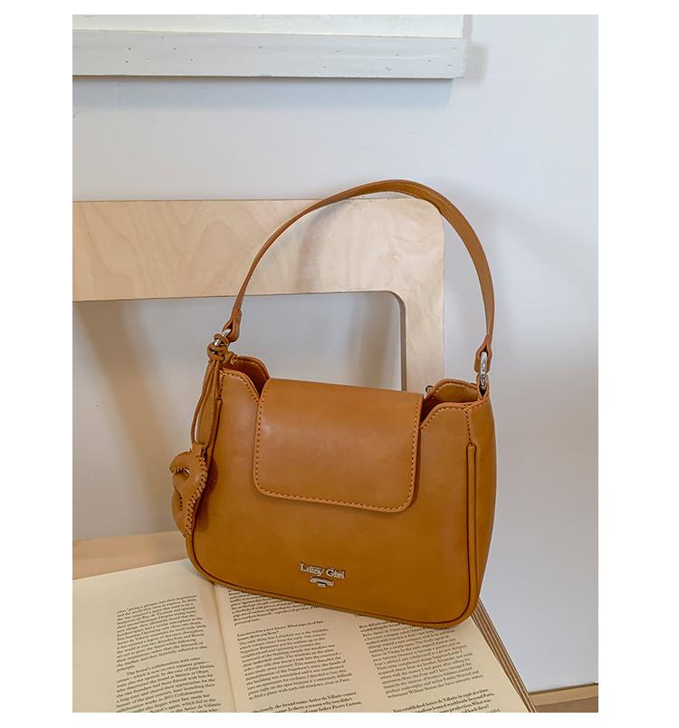 French Niche Single Shoulder Underarm Bag Women's 2025 New Fashion Versatile Commuter Bag High-end Retro Messenger Bag