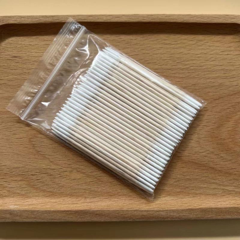 Special-purpose cotton swabs for lotion, skincare, serums, nutrients, and spot removal; available in thin and thick versions; ideal for beauty salons.