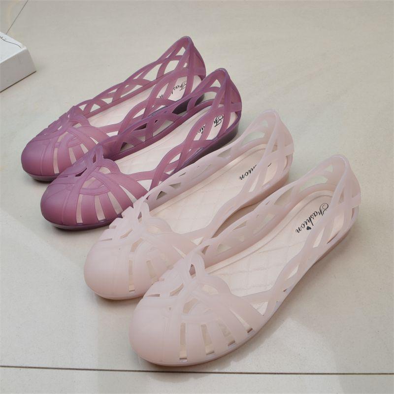 Summer Fashion Jelly Sandals Women's Flat Plastic Crystal Semi Transparent Hollow Hole Shoes