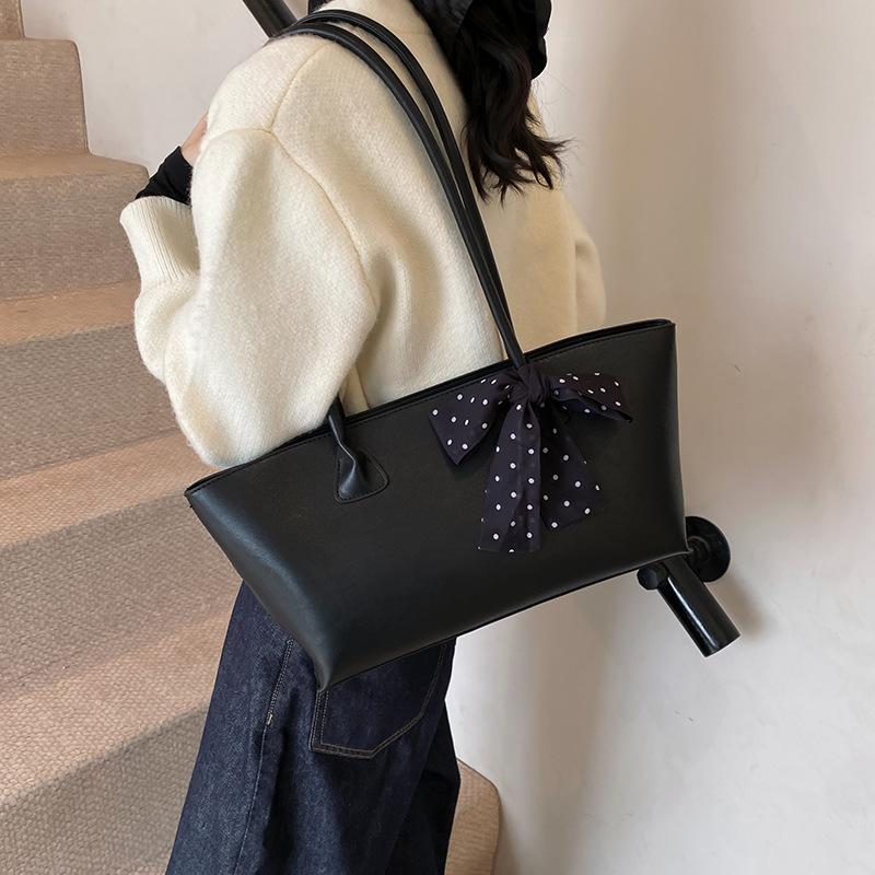 Retro Achseltasche Damen Trendige Große Kapazität Schulter Tragetasche Pendler Tragetasche