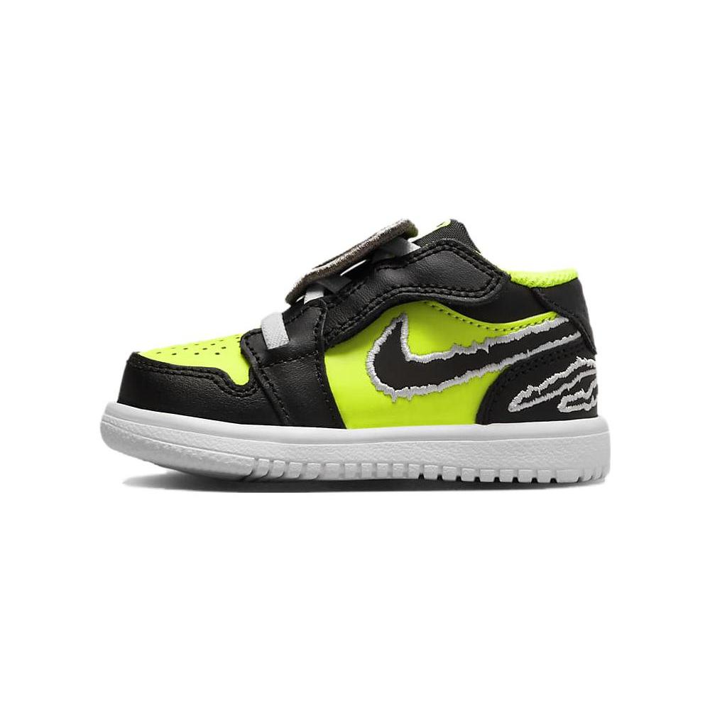 

New Jordan 1 Low Alt SE Black Cat Volt TD DX6668-701 25