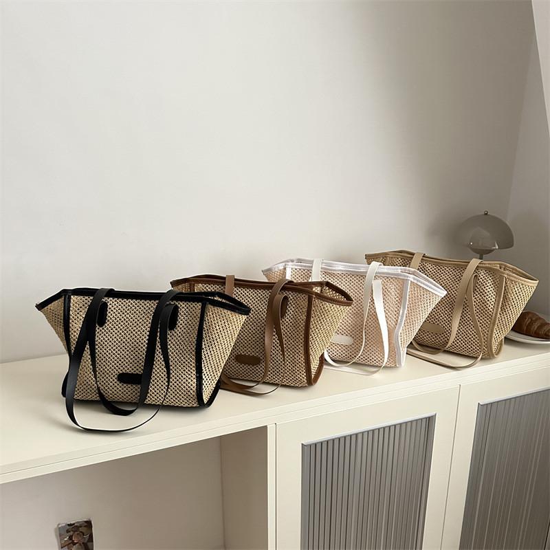 Fashionable Big Size Women's Woven Tote Bag With Chic Design For Daily Use